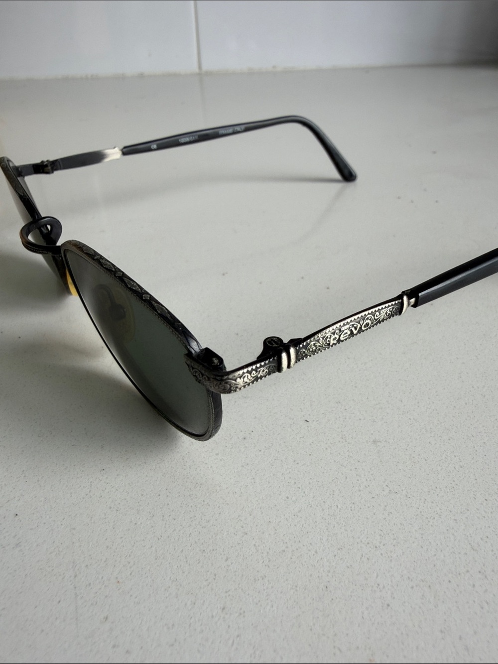 Vintage Iconic Revo Tiburon Sunglasses 1208/11